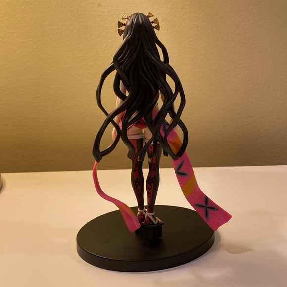 Demon Slayer Daki Figure 7” with Box - Picture 3 of 7